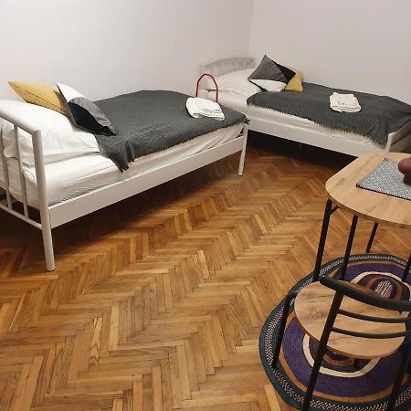 Moti Apartments Krakow Luaran gambar